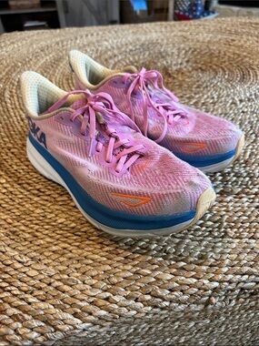 Hoka Clifton 9 Women's Pink Running Shoes with Blue Midsole and Orange Accents
